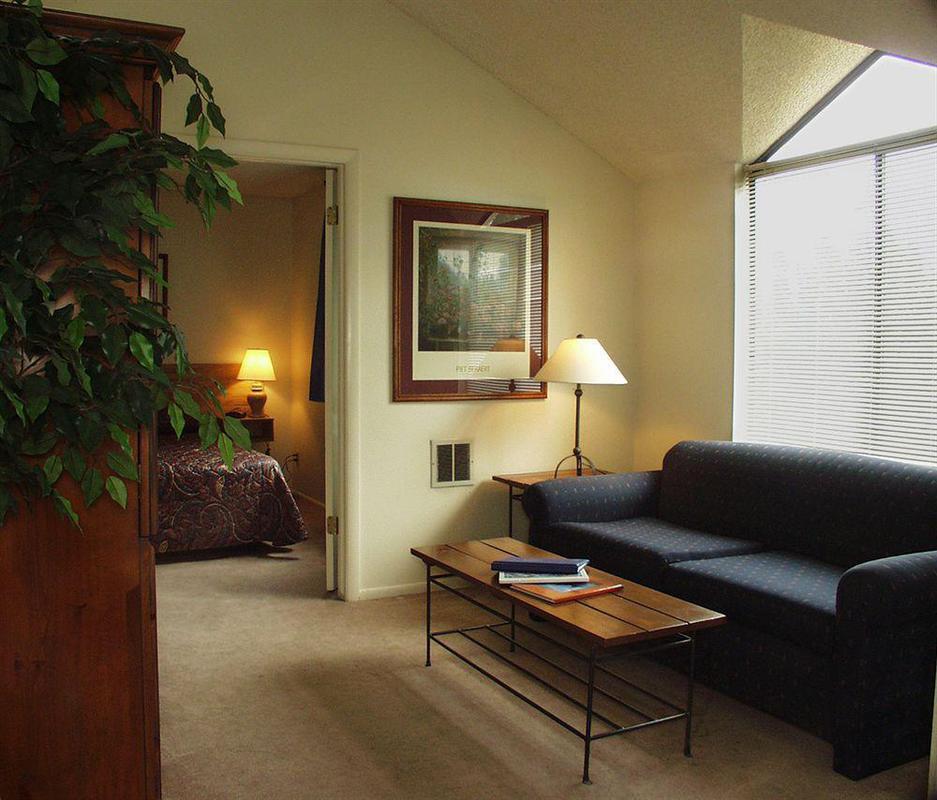 Sky Harbor Suites Salt Lake City Exterior foto