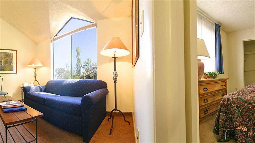 Sky Harbor Suites Salt Lake City Exterior foto